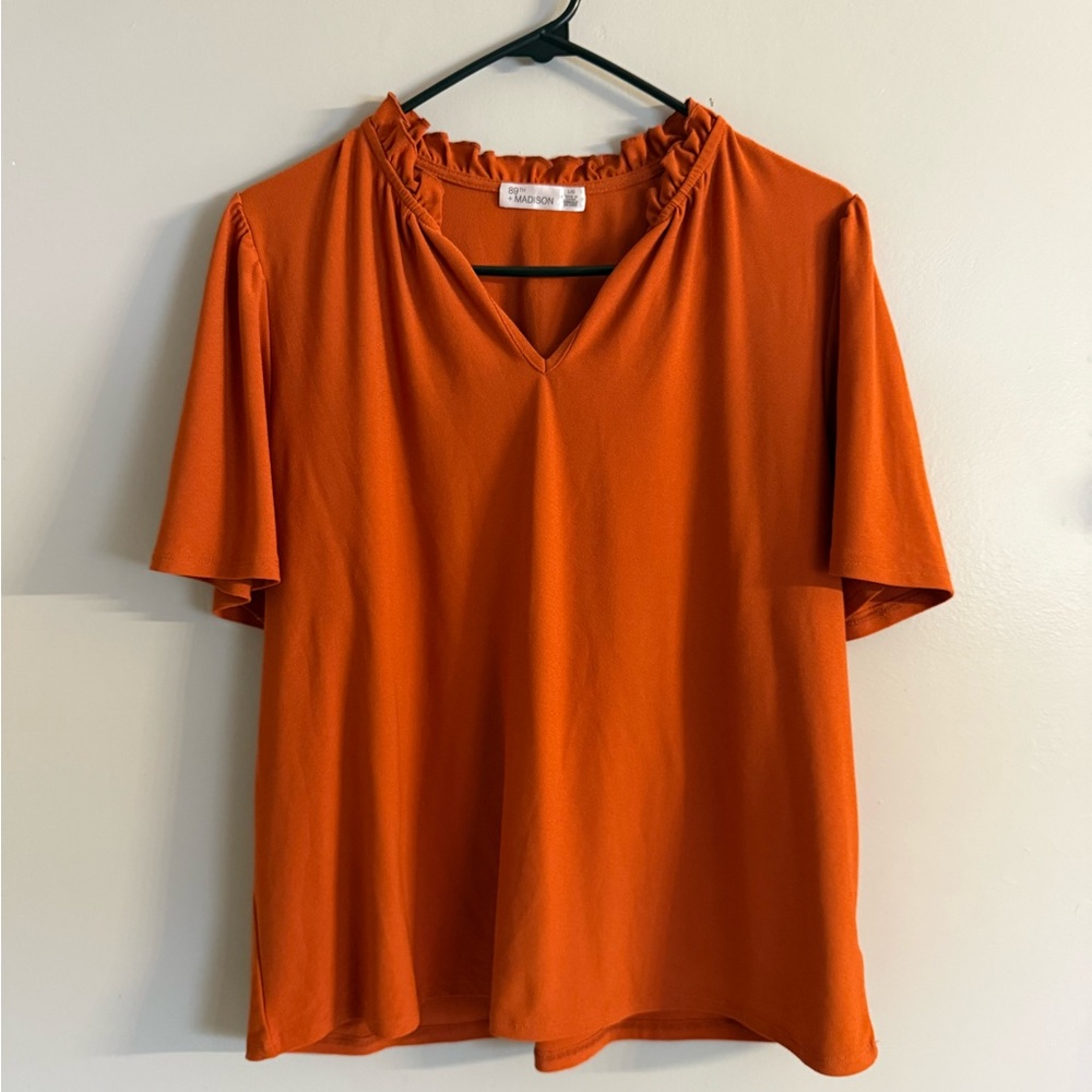 89th & Madison Orange Ruffle-Trim V-Neck Short Sleeve Top